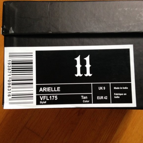 NEW IN BOX! “Vintage Foundry” Arielle Boot – Tan Size 11 - Picture 5 of 8